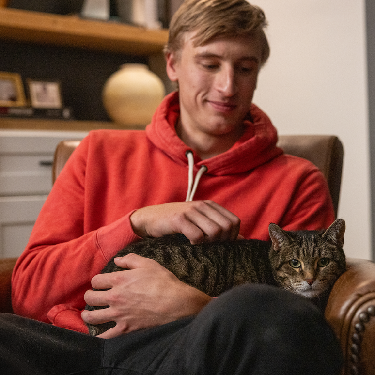 JORDAN STOLZ, GULDMEDALJÖR I HASTIGHETSÅKNING PÅ SKRIDSKOR
